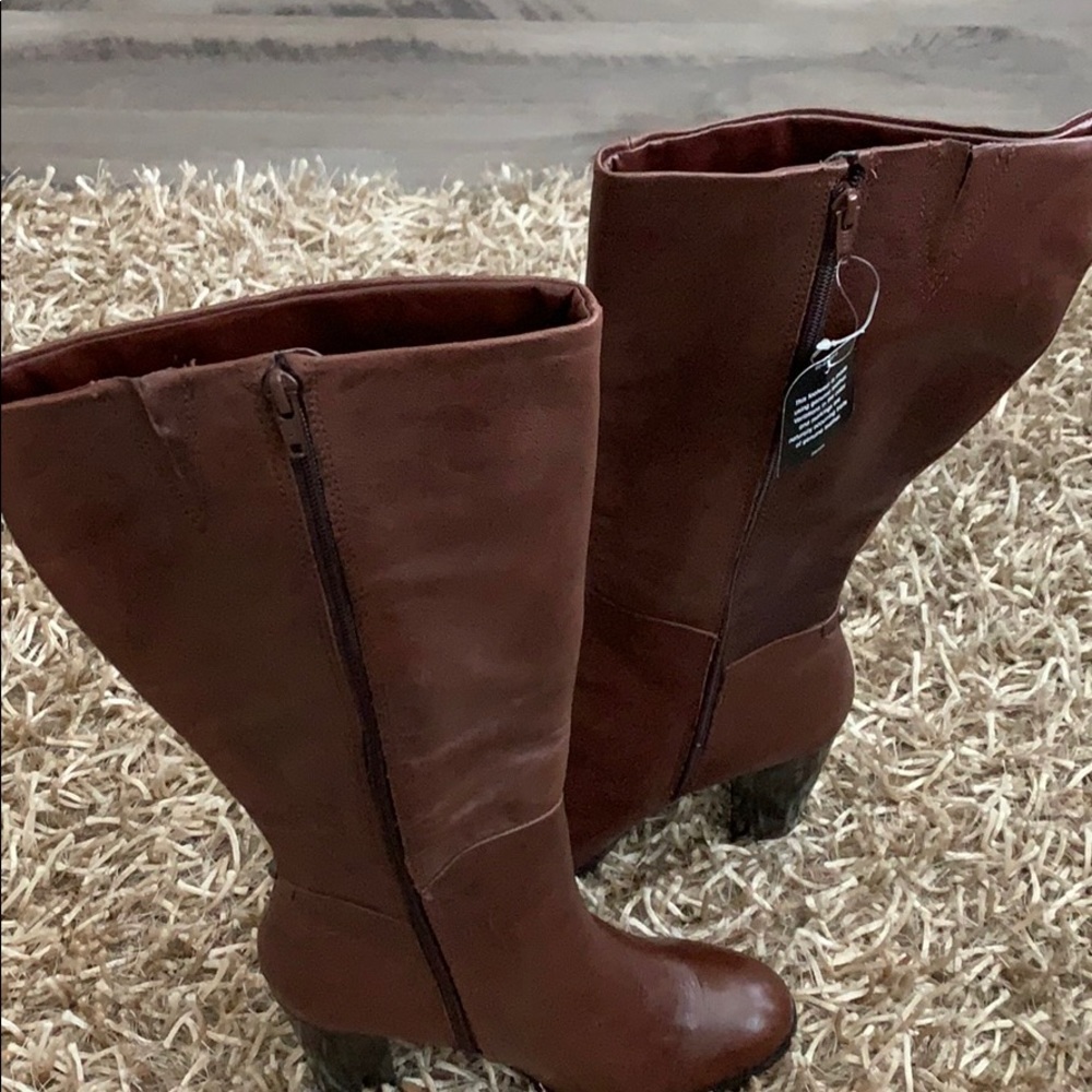 Genuine Leather Boots (NEW NEVER WORN)